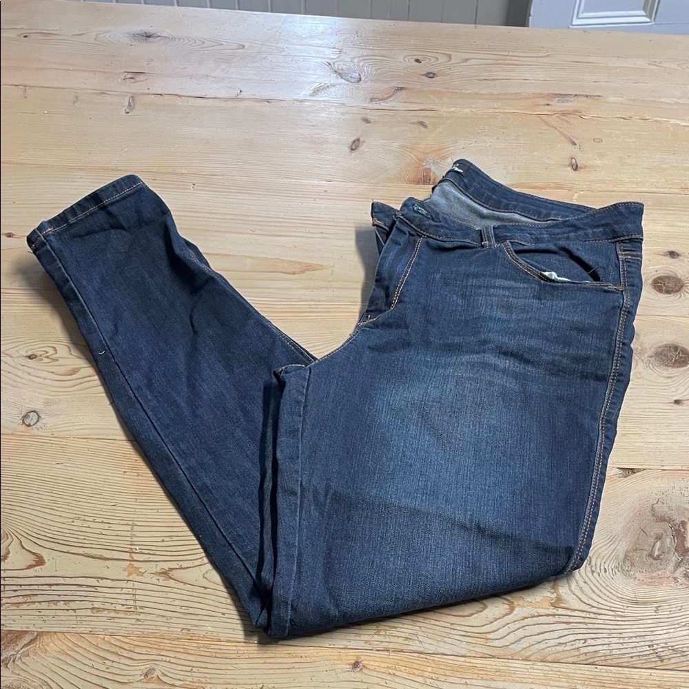 1822 Denim Women's Dark Blue Skinny Jeans